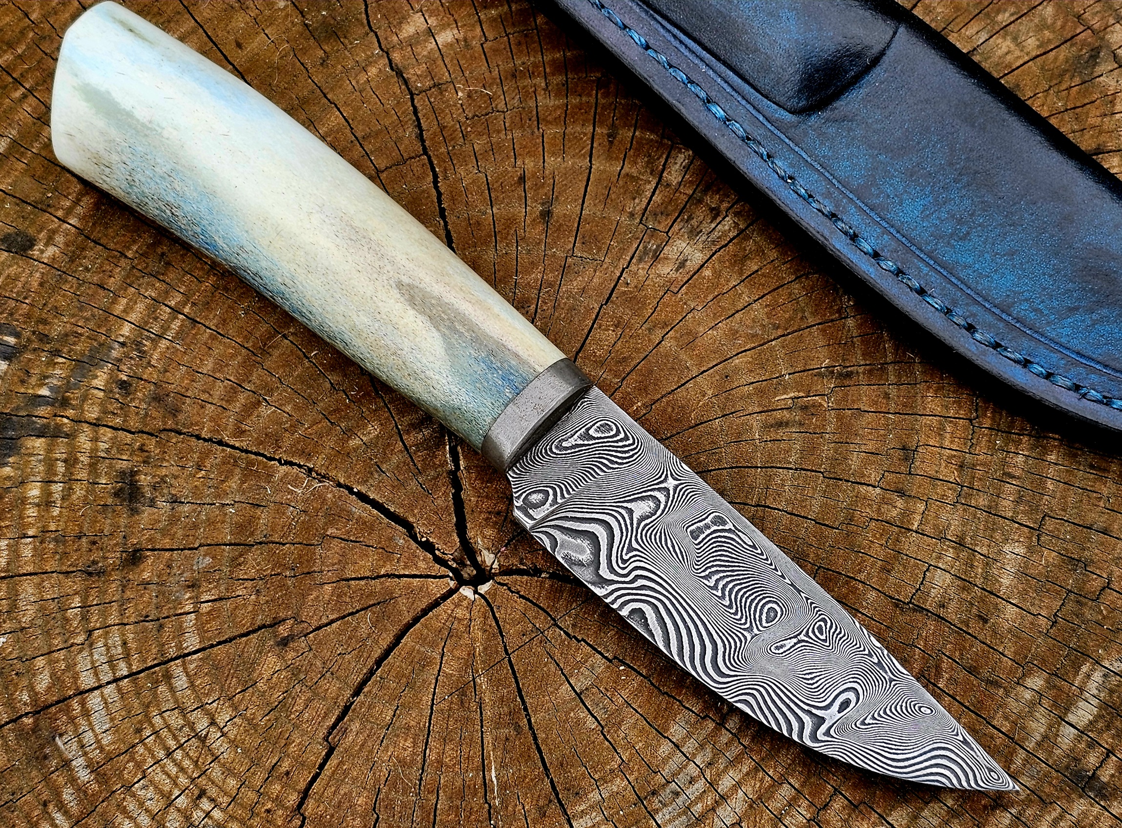 Panah Jagdmesser mit Hirschhorngriff